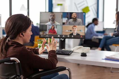 Migrantes pueden solicitar una audiencia por videollamada ante la Corte, en ciertos casos en Estados Unidos