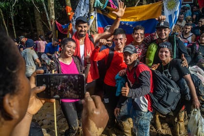 Migrantes venezolanos en la frontera entre Colombia y Panamá