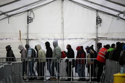 Migrantes y refugiados en un centro de acoplo en Berlín, Alemania, el 4 de enero del 2016