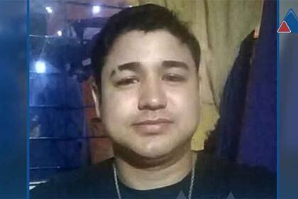 Miguel Alejandro Martínez, de 30 años, es buscado por el asesinato