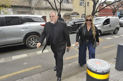 Miguel Ángel Pierri despidió a uno de sus amigos más cercanos. El abogado lo recordó con un mensaje en sus redes: “Se fue Chiche Gelblung, amigo entrañable, 37 años de disfrutarlo, vivirlo, fuimos y somos familia”, escribió
