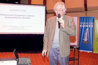Miguel Ángel Ponte, en la charla del Rotary