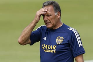 Boca: el lamento de Russo por Mac Allister y su idea fija sobre las expulsiones