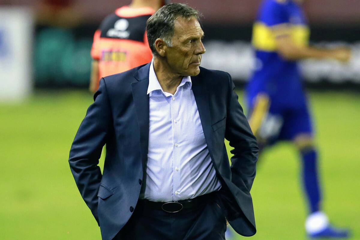 Miguel Ángel Russo sigue sin encontrar la mejor versión de Boca, que penó hasta el último segundo para ganarle a Claypole