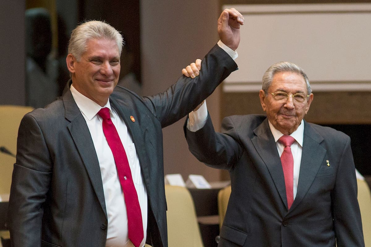 Miguel Díaz-Canel es elegido como el nuevo presidente de Cuba