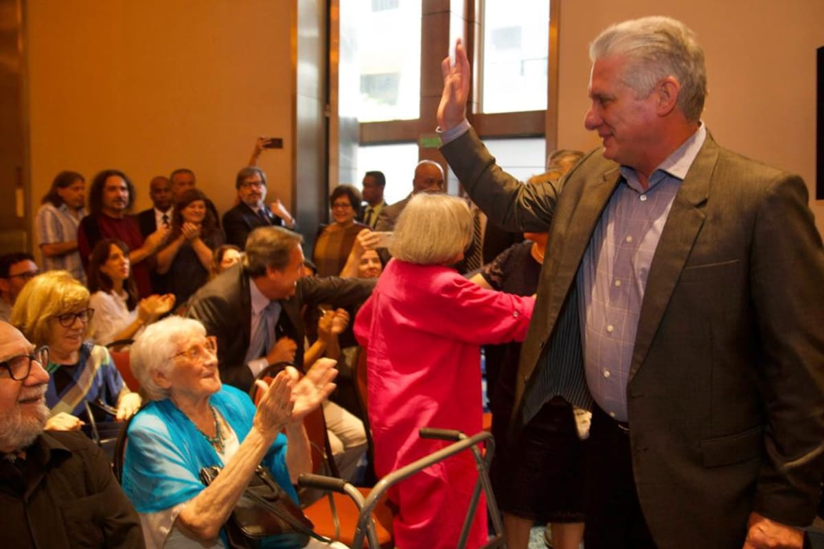 Miguel Díaz-Canel participó en reuniones con empresarios, artistas y dirigentes políticos durante su paso por Buenos Aires, por la cumbre de la Celac