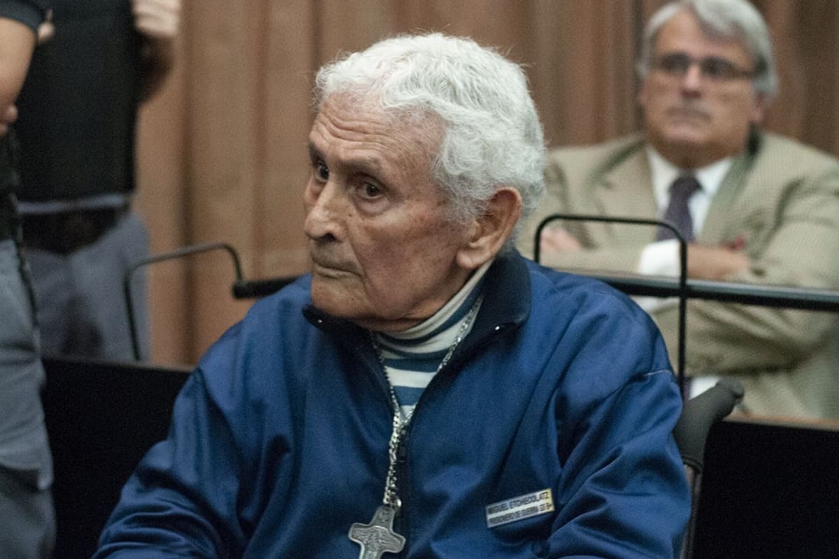 Miguel Etchecolatz durante el juicio del año pasado