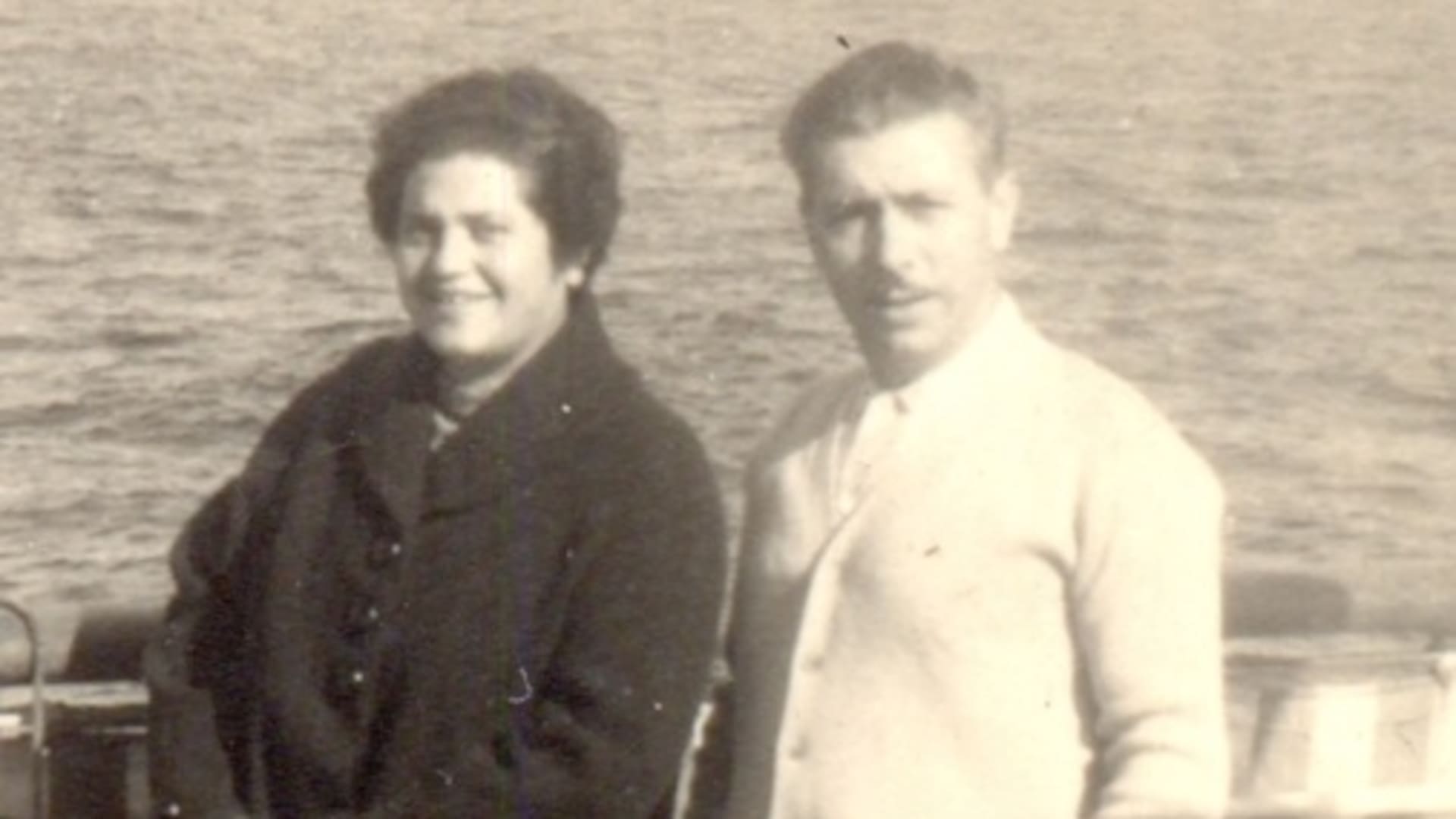 Miguel Georgalos y su esposa Marcela Brandán, en un viaje a Grecia