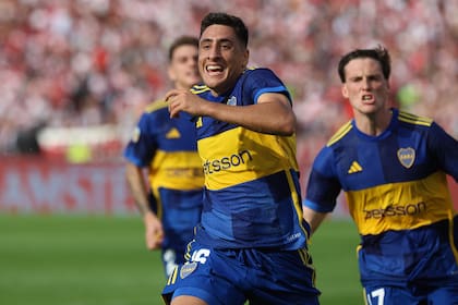 Miguel Merentiel marcó un doblete en la victoria de Boca sobre River en el Superclásico