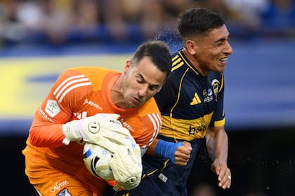 Miguel Merentiel tuvo varias chances claras ante el arquero Guillermo de Amores, pero no logró romper el cero en el primer amistoso de Boca en el año; el atacante uruguayo es el más eficaz en el club, con un tanto cada 3,27 actuaciones.