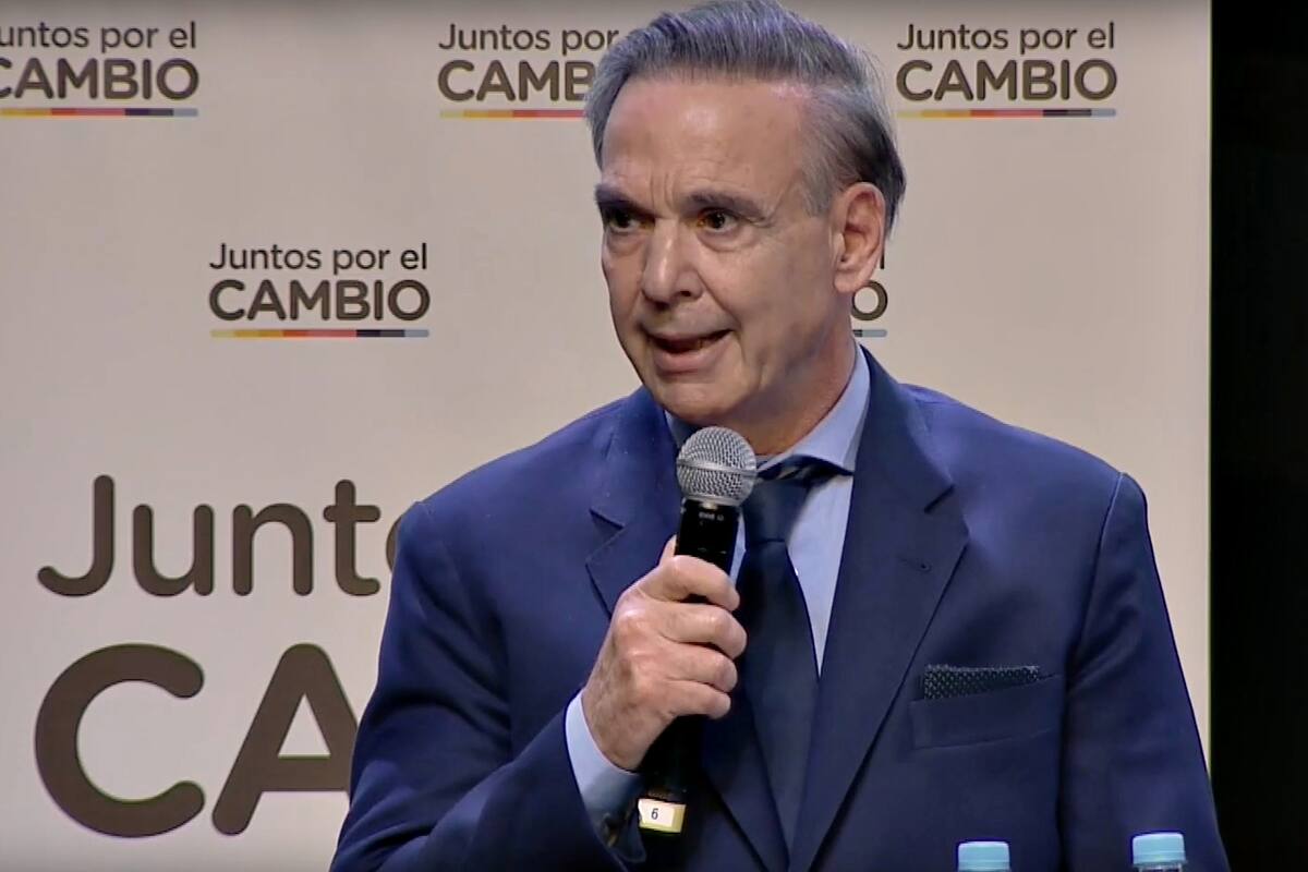 Miguel Pichetto junto a Mauricio Macri