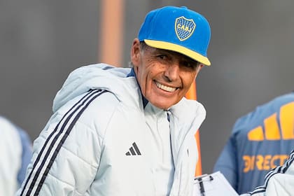 Miguel Russo se mantuvo ausente de los últimos entrenamientos y partidos de Boca por pedido de los médicos