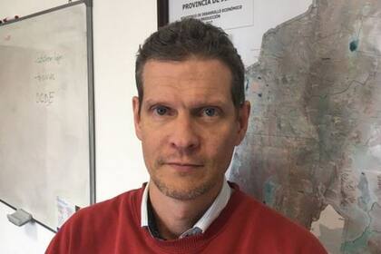 Miguel Soler, del gobierno regional, defiende las actividades mineras en los salares