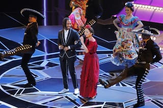 Lafourcade y una canción que conmovió