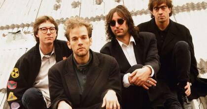 Mike Mills, Michael Stipe, Peter Buck y Bill Berry