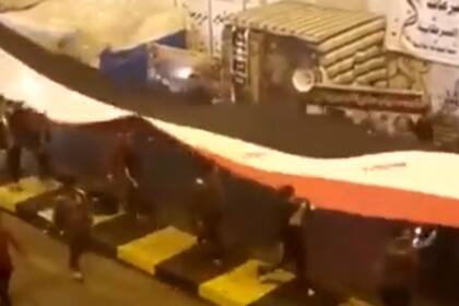 Mike Pompeo subió un video a Twitter en el que, según él, se ve a un grupo iraquíes "bailando en la calle"