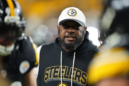 Mike Tomlin renuncia tras 19 temporadas como entrenador de los Steelers de Pittsburgh