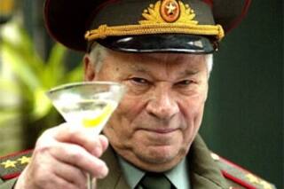 Creó el arma que más personas mató en la historia de la humanidad, el fusil que pidió Silvio Rodríguez para defender Cuba