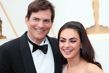 Mila Kunis y Ashton Kutcher hablaron hace cinco años de su higiene personal y sorprendieron con sus declaraciones