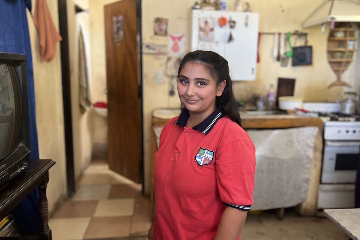 Milagros Roldán en su casa en Lucio V. Mansilla