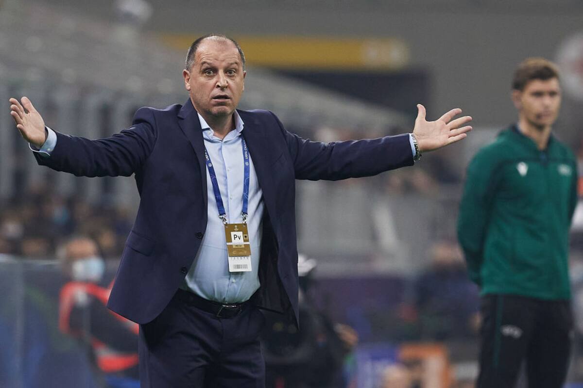 MILAN, ITALY - OCTOBER 19: Yuriy Vernydub, Manager of FC Sheriff Tiraspol reacts during the UEFA Champions League group D match between FC Internazionale and FC Sheriff at Giuseppe Meazza Stadium on October 19, 2021 in Milan, Italy. (Photo by Emmanuele Ciancaglini/CPS Images/Getty Images)