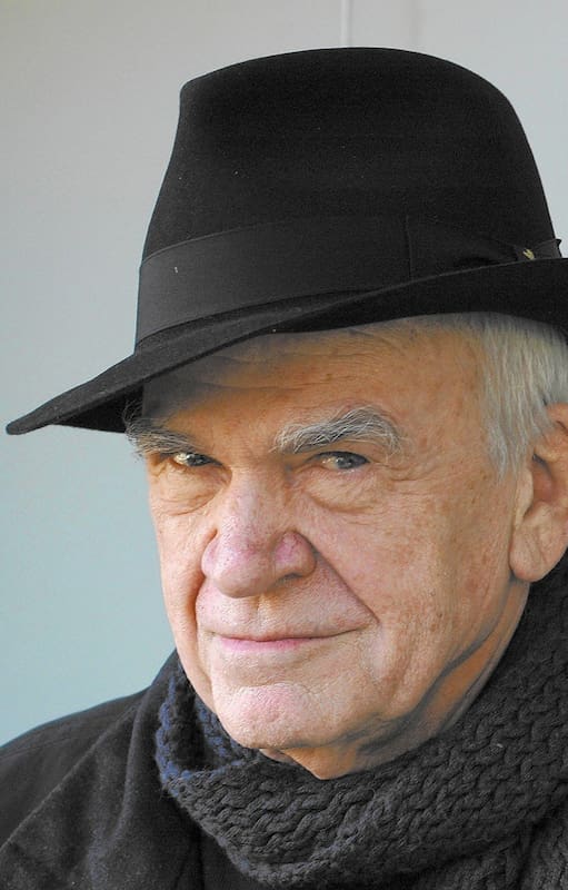 Milan Kundera vive en Francia desde 1975 y escribió sus últimos libros en francés