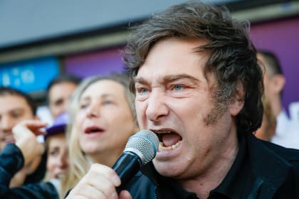 Milei avisó baja "permanente" retenciones al campo