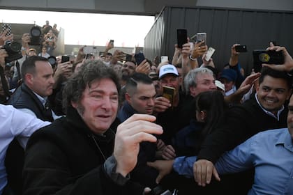 Milei cae en sus propias trampas