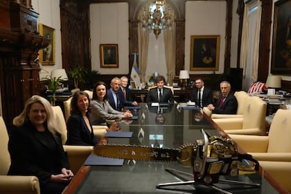 Milei con el ministro de Salud de Trump Robert Kennedy Jr.