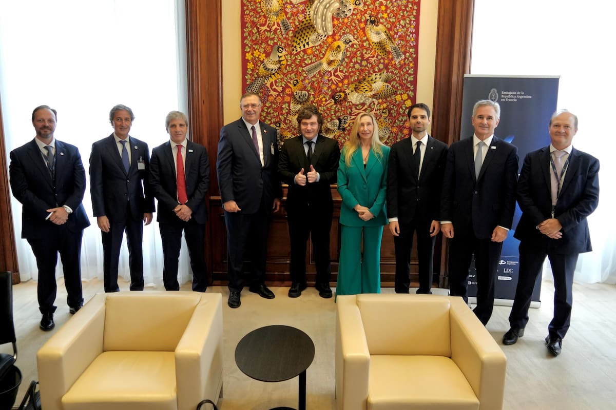 Milei con el presidente de Total