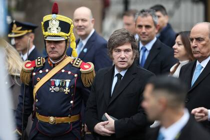 Milei dice que Argentina impulsará nuevas reformas tras el triunfo en elecciones legislativas