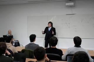 Javier Milei y sus medidas: internas en el oficialismo y la oposición