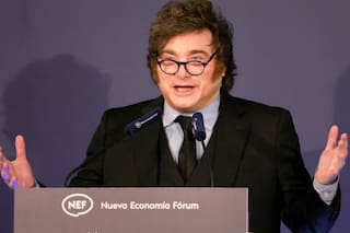 Milei trató de “impresentable dictador” y “delincuente ladrón” a Pedro Sánchez