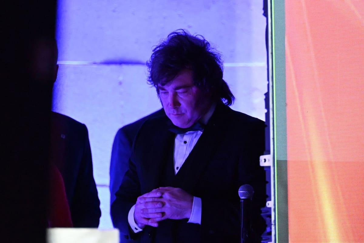 Milei, en el backstage de la Gala Oficial de la Herencia Hispana, en Washington