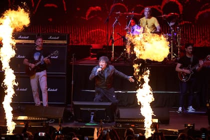 Milei en su show en el Movistar Arena