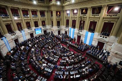 Milei inaugura sesiones del Congreso con duras críticas a la oposición y elogios a Trump