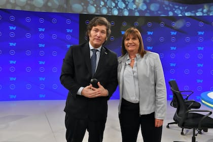 Milei junto a Bullrich