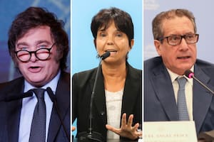 Milei cruzó a dos exfuncionarios del Banco Central por la modificación de la carta orgánica