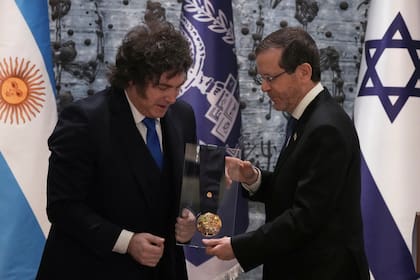Milei recibió la Medalla de Honor del presidente israelí, Isaac Herzog