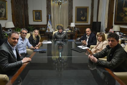 Milei reunió a su mesa política nacional este martes en la Casa Rosada