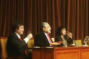 Milei y López Murphy, en una conferencia que dieron juntos en Olivos, en 2014