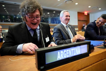 Milei y Pablo Quirno durante la 81° sesión de la Asamblea General de las Naciones Unidas