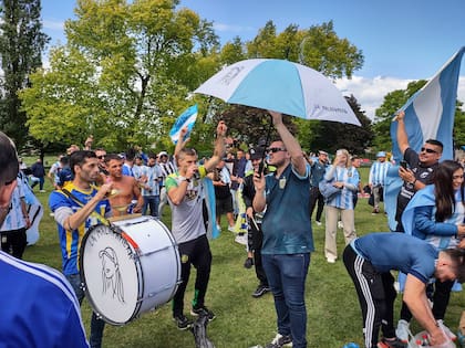 Miles de hinchas argentinos acompañaron a la selección en la Finalissima de Wembley