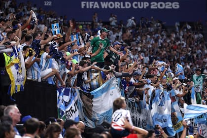 Miles de hinchas de Argentina acudieron a Estados Unidos para seguir a su selección (Photo by Buda Mendes / GETTY IMAGES NORTH AMERICA / Getty Images via AFP)