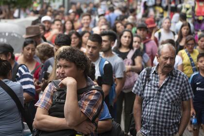 Miles de usuarios sufrieron el paro de ayer