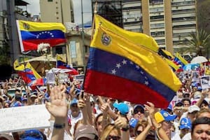 Miles de venezolanos entraron a EE.UU. bajo el Estatus de Protección Temporal, un beneficio que no otorga la residencia permanente