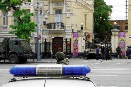 Milicianos de Wagner en las calles de Rostov