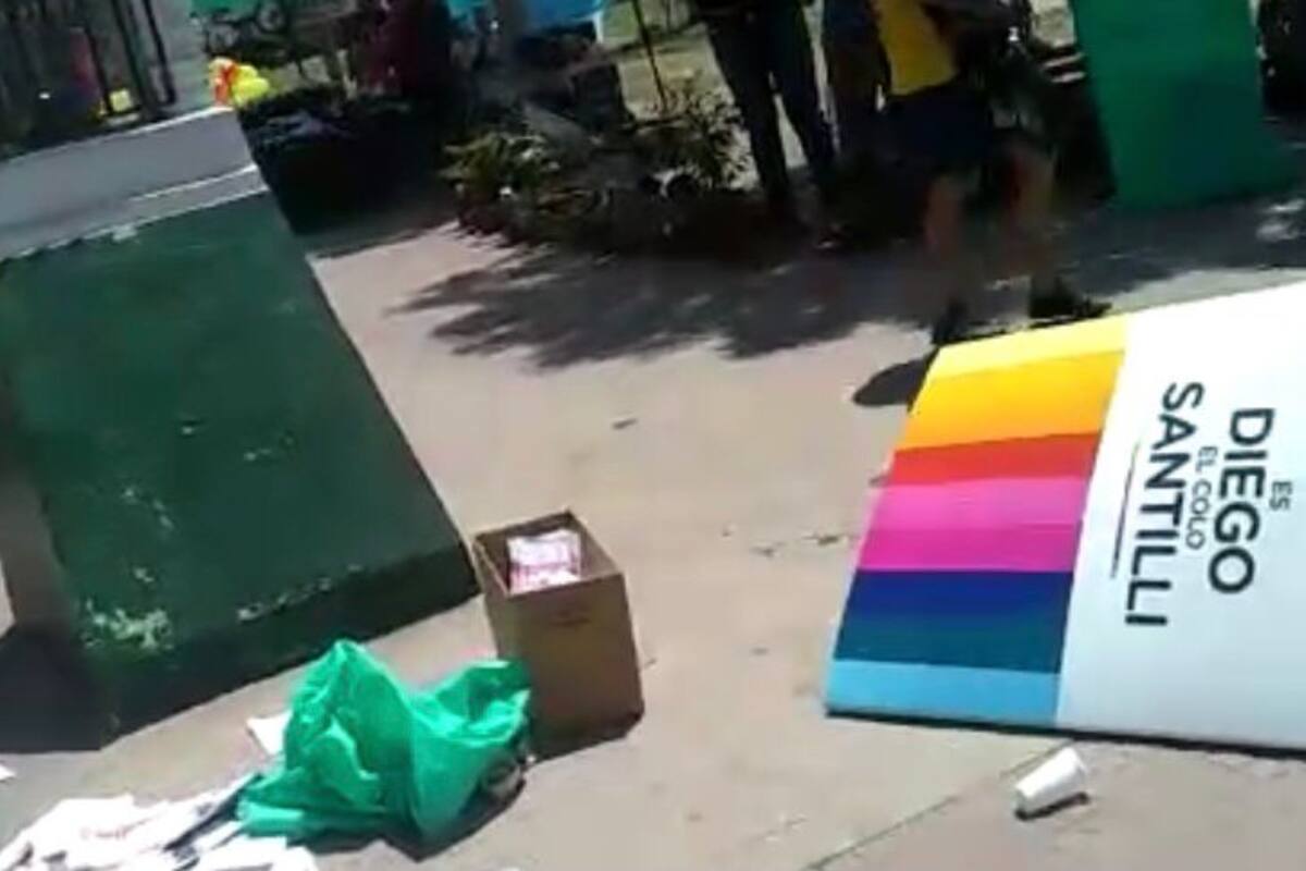 Militantes de Juntos fueron agredidos en La Matanza y el local partidario fue vandalizado