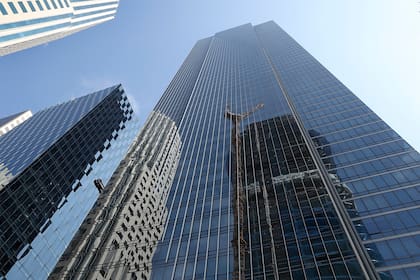 Millennium Tower, el edificio de 58 pisos y 419 viviendas que se completó en 2009, sigue siendo noticia.