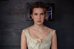 Millie Bobby Brown como Enola Holmes, la hermana menor del famoso Sherlock, en la película original de Netflix ya disponible en la plataforma